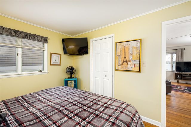 114 W Grove Avenue, Michigan Center, MI 49254