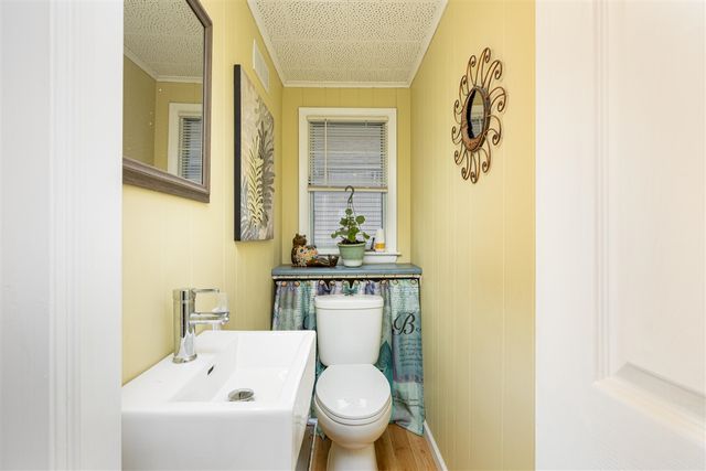 114 W Grove Avenue, Michigan Center, MI 49254