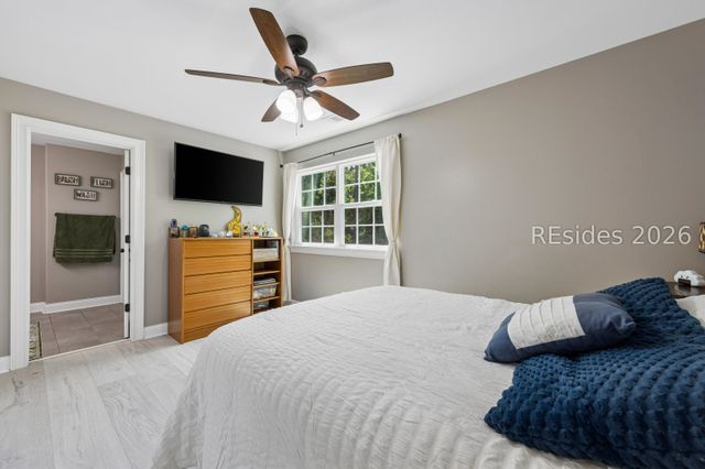 11 Hathaway Ln, Bluffton, SC 29910