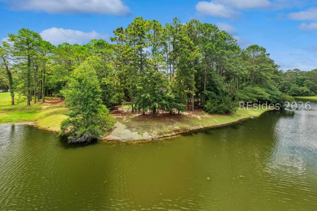 11 Hathaway Ln, Bluffton, SC 29910