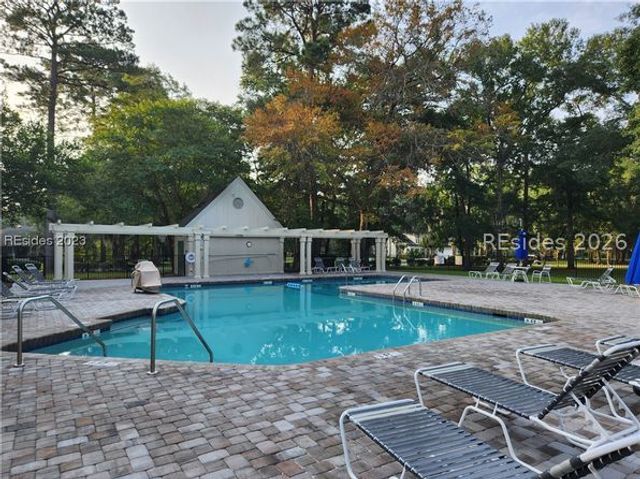 11 Hathaway Ln, Bluffton, SC 29910