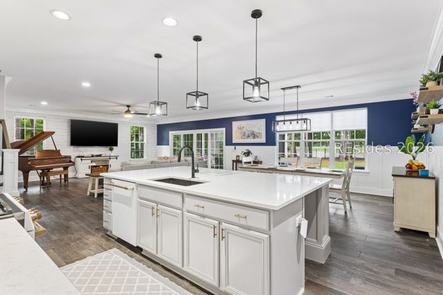 11 Hathaway Ln, Bluffton, SC 29910