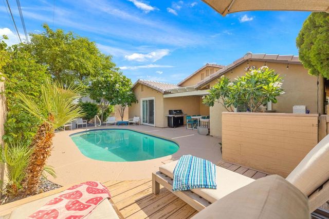 53045 Avenida Alvarado, La Quinta, CA 92253