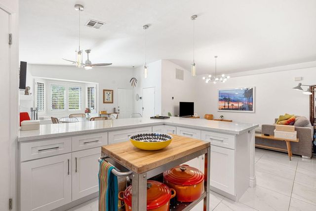 53045 Avenida Alvarado, La Quinta, CA 92253