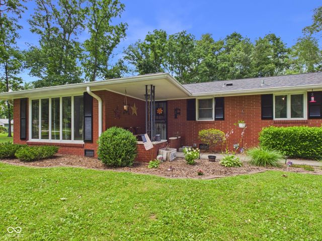 2948 E 100 S, Anderson, IN 46017