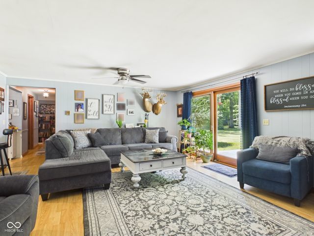 2948 E 100 S, Anderson, IN 46017