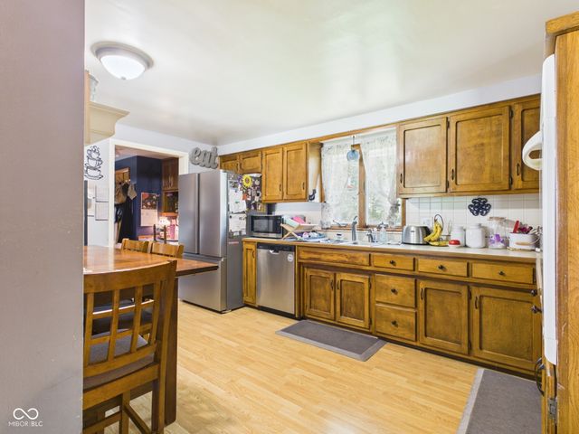 2948 E 100 S, Anderson, IN 46017