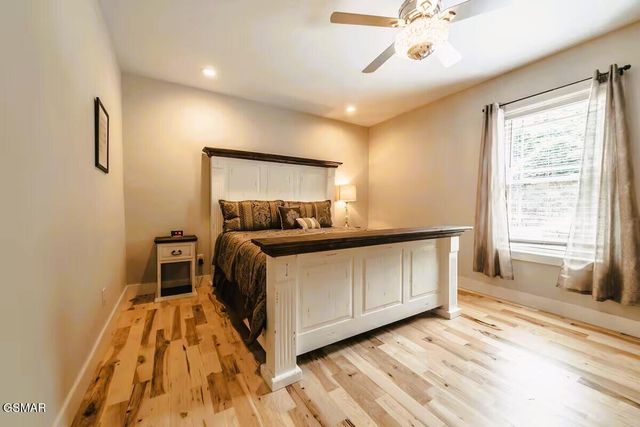 260 Circle Drive, Gatlinburg, TN 37738