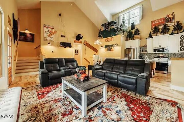 260 Circle Drive, Gatlinburg, TN 37738