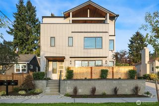 3010 32nd Avenue W, Seattle, WA 98199