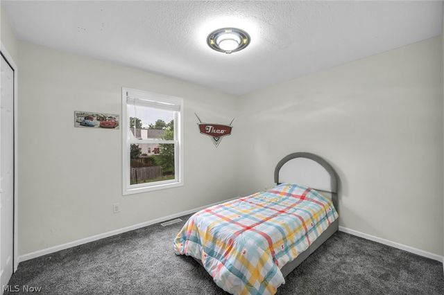 1194 Dover Drive, Medina, OH 44256