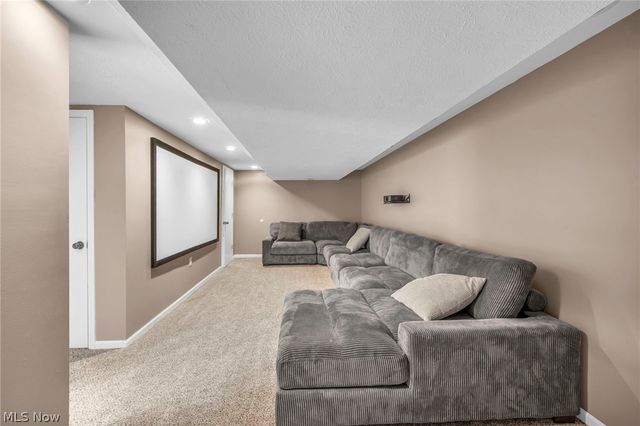 1194 Dover Drive, Medina, OH 44256