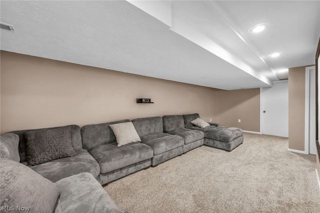 1194 Dover Drive, Medina, OH 44256