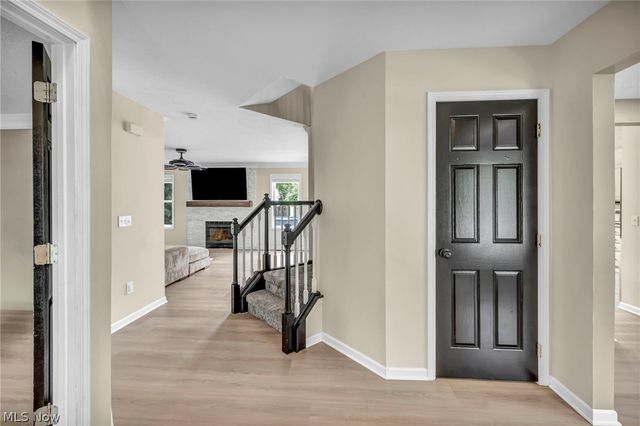 1194 Dover Drive, Medina, OH 44256