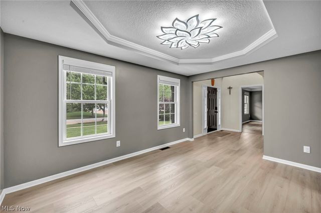 1194 Dover Drive, Medina, OH 44256