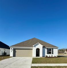 268 Pipers Lane, Sulphur, LA 70665