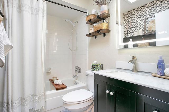 3213 BURCHFIELD AVENUE, Orlando, FL 32812