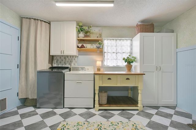 3213 BURCHFIELD AVENUE, Orlando, FL 32812