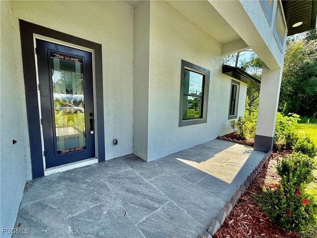 505 E 5th ST, Lehigh Acres, FL 33972