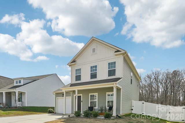 832 Newfound Hollow Drive, Charlotte, NC 28214