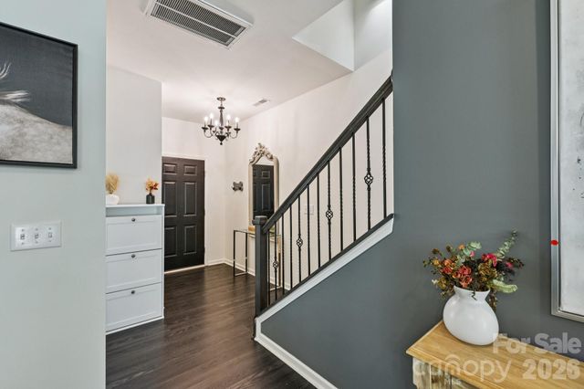 832 Newfound Hollow Drive, Charlotte, NC 28214