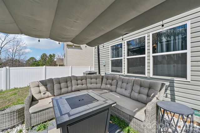 832 Newfound Hollow Drive, Charlotte, NC 28214