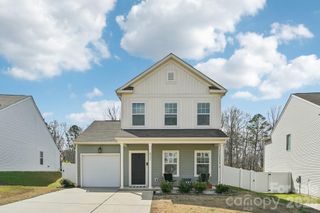 832 Newfound Hollow Drive, Charlotte, NC 28214