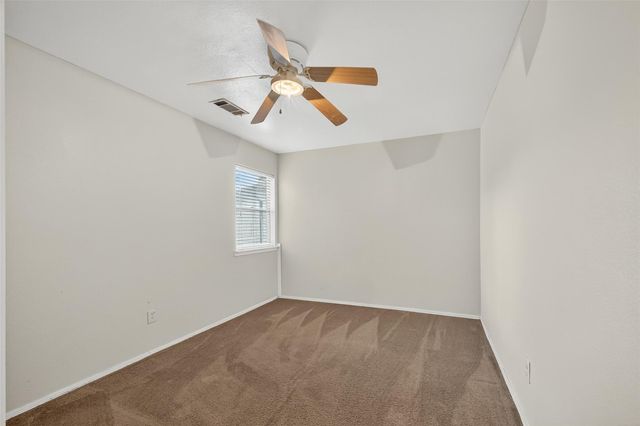 917 Hartman Drive, Baytown, TX 77521