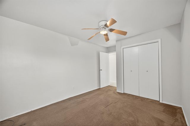 917 Hartman Drive, Baytown, TX 77521