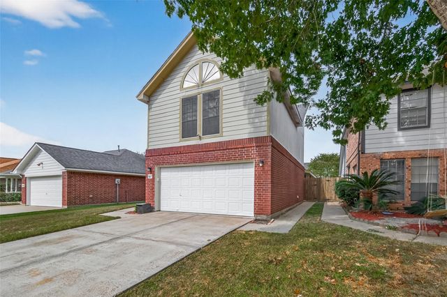 917 Hartman Drive, Baytown, TX 77521