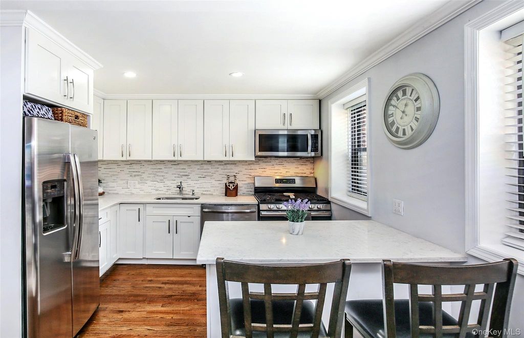 312 Richbell Road A2, Mamaroneck, NY 10543 — photo 5