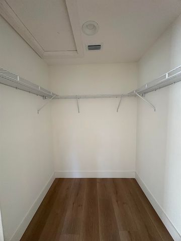 2855 N Seventh St, St Augustine, FL 32084