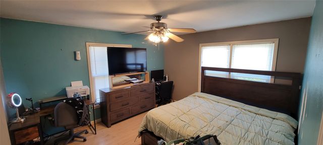 6840 Van Natta Lane, Fort Worth, TX 76112