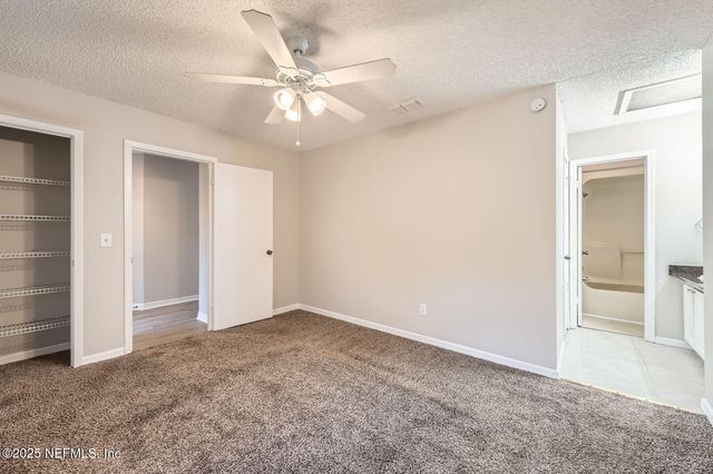 1594 TWIN OAK Drive W, Middleburg, FL 32068