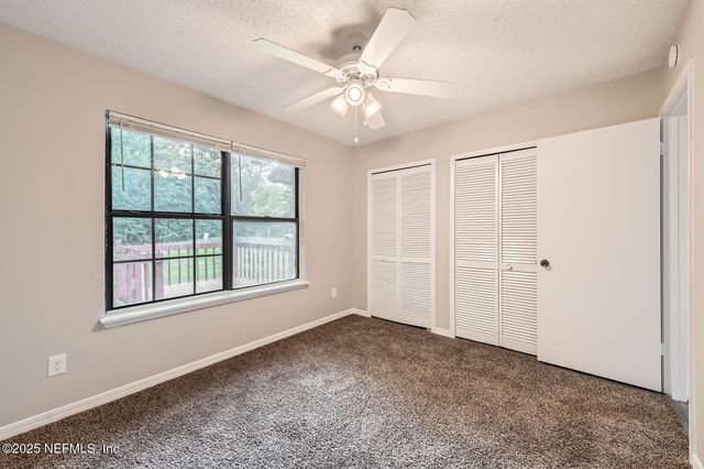 1594 TWIN OAK Drive W, Middleburg, FL 32068