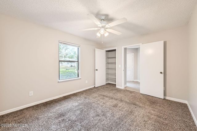 1594 TWIN OAK Drive W, Middleburg, FL 32068