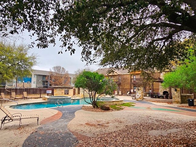 2410 S 2nd Street S 1579, Waco, TX 76706