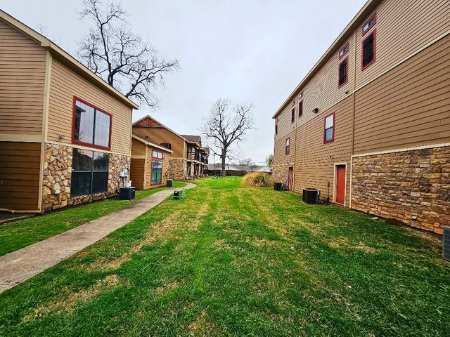 2410 S 2nd Street S 1579, Waco, TX 76706