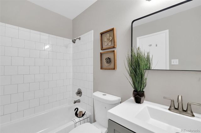 1225 S Oneida Street 243, Denver, CO 80224