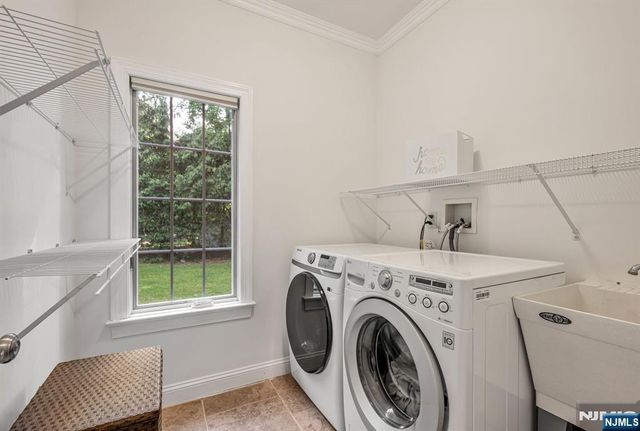 19 Walker Avenue, Closter, NJ 07624