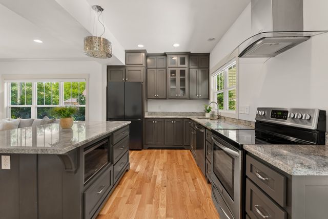 505 Coffee St, Nashville, TN 37208