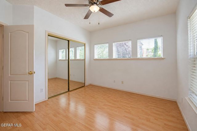 912 Los Pinos Way, El Paso, TX 79912