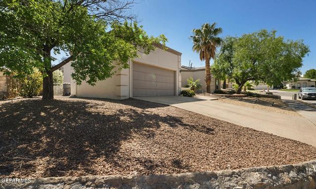 912 Los Pinos Way, El Paso, TX 79912