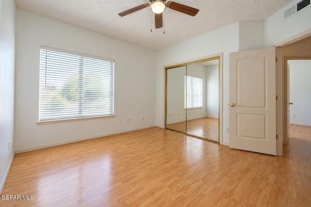 912 Los Pinos Way, El Paso, TX 79912