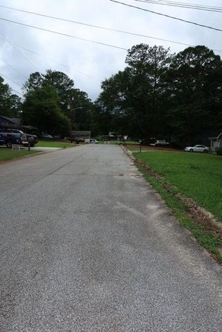 328 Nicole Court, Jonesboro, GA 30238