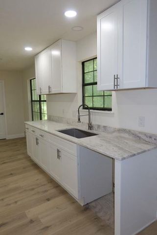 328 Nicole Court, Jonesboro, GA 30238
