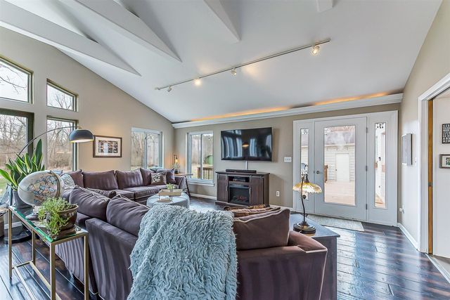 4080 Joanne Court, Ann Arbor, MI 48103