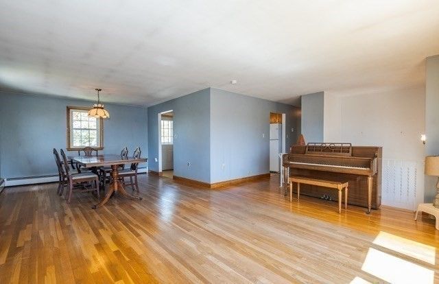 6 Barnes Ave, Salem, MA 01970