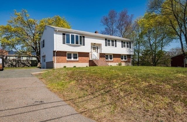 6 Barnes Ave, Salem, MA 01970