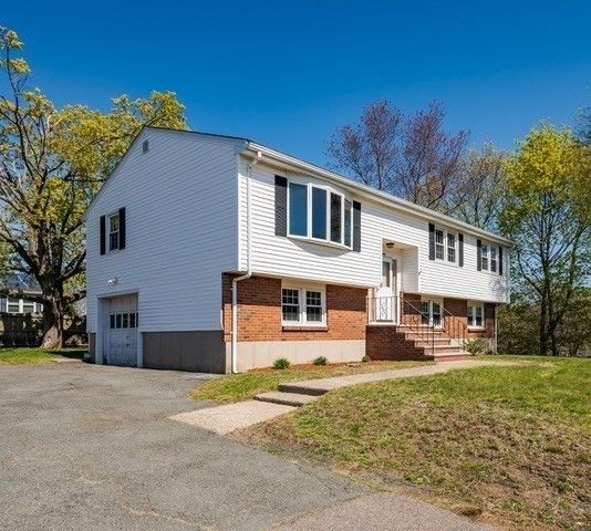 6 Barnes Ave, Salem, MA 01970